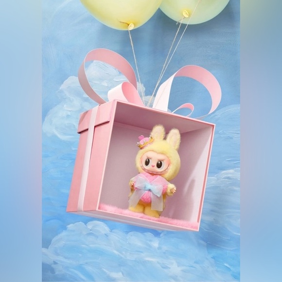 POPMART Labubu Checkmate Queen Vinyl Plush NWT - Picture 6 of 8